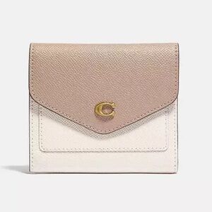 COACH Wyn Small Wallet in Colorblock